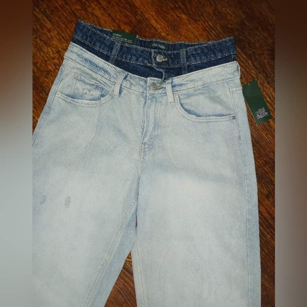 Mid-Rise 90's Double Waist Relaxed Straight Jeans Light Denim Size 6